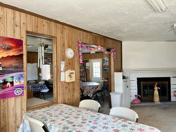 Whispering Pines RV Park Picture 2