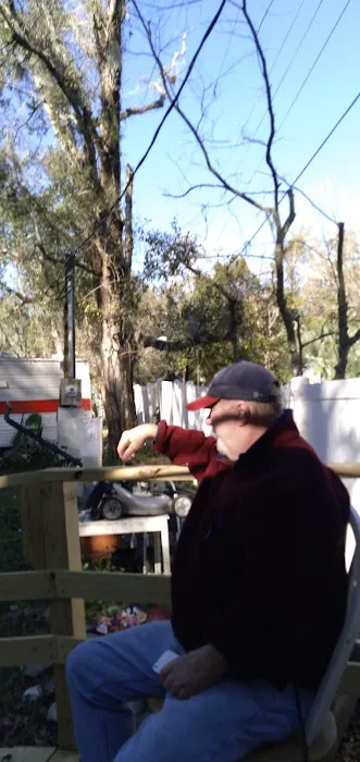 Bernard Trailer Park Picture 4