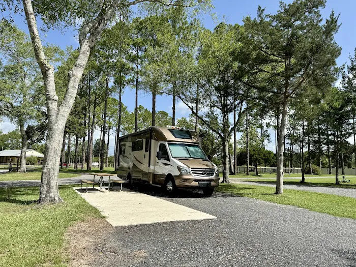 Stagecoach RV Park Picture 3