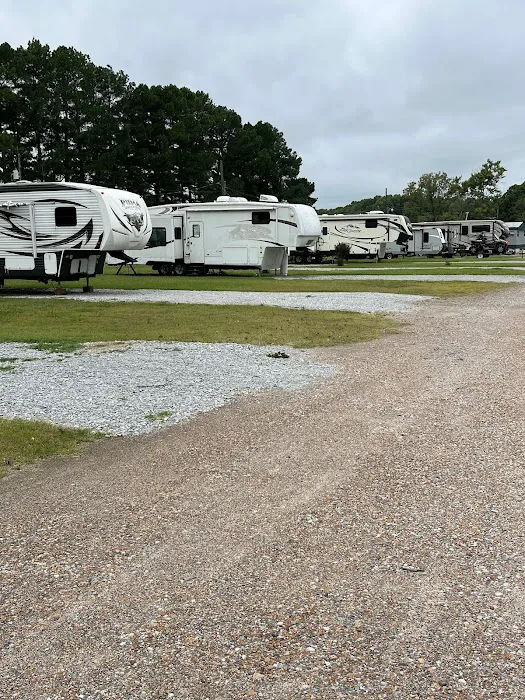 DURHAM RV PARK Picture 3