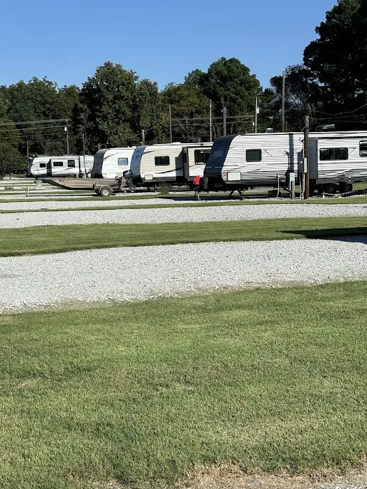 DURHAM RV PARK Picture 6