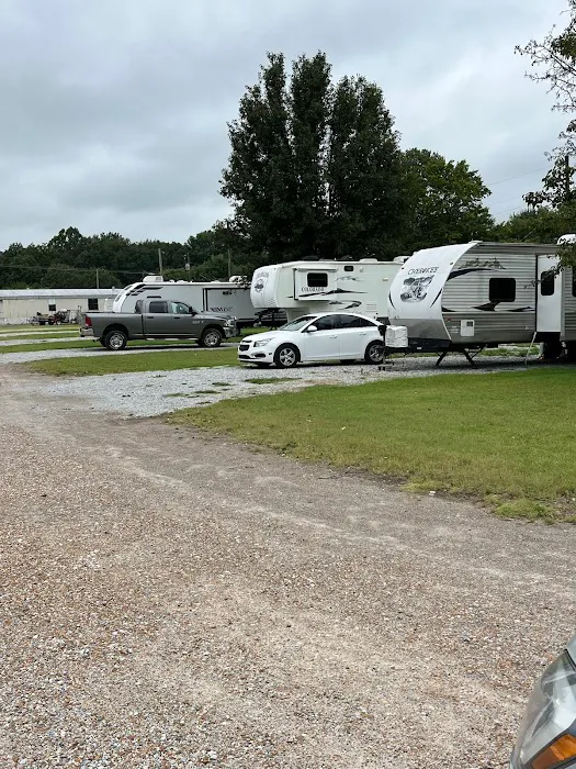 DURHAM RV PARK Picture 7