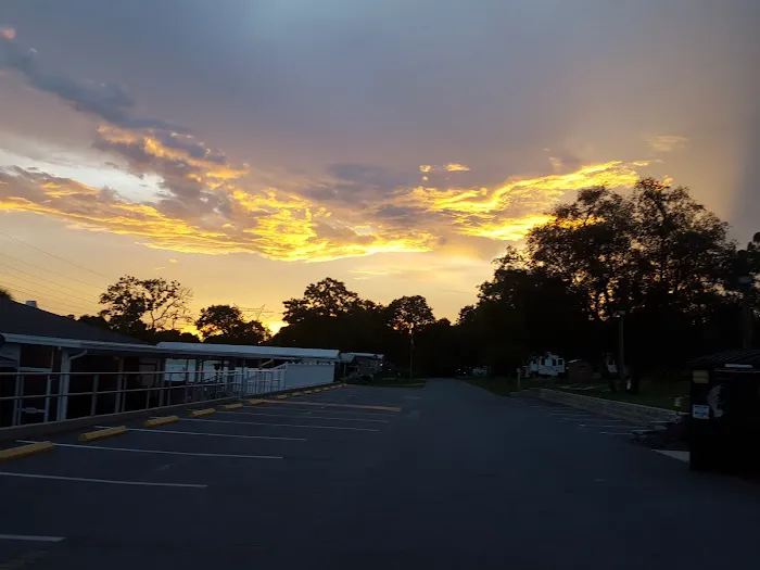 Sandy Oaks RV Park-Mobile Home Picture 7