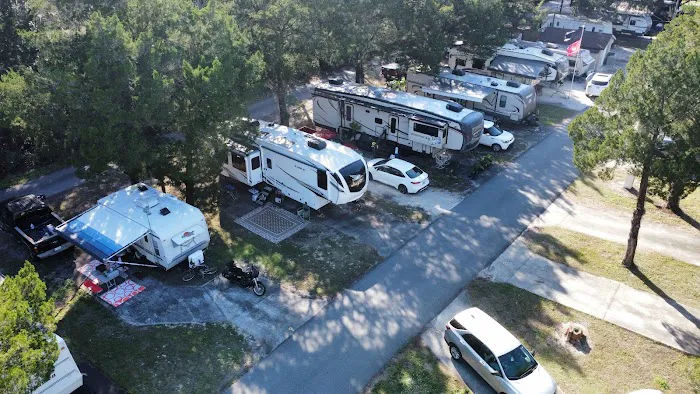 Cedar Breeze RV Park Picture 1