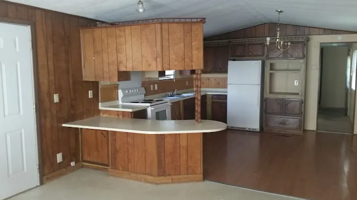 Sundown Mobile Homes Picture 1