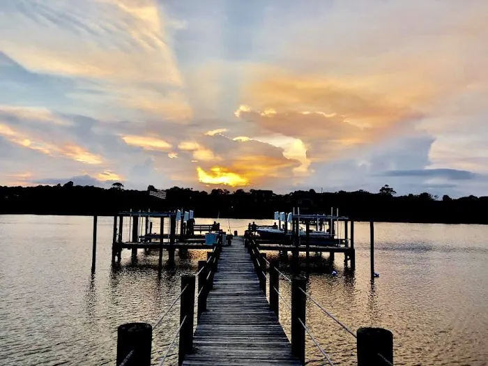 Treasure by the Sea Picture 3