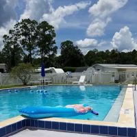 Holiday Travel Park ico