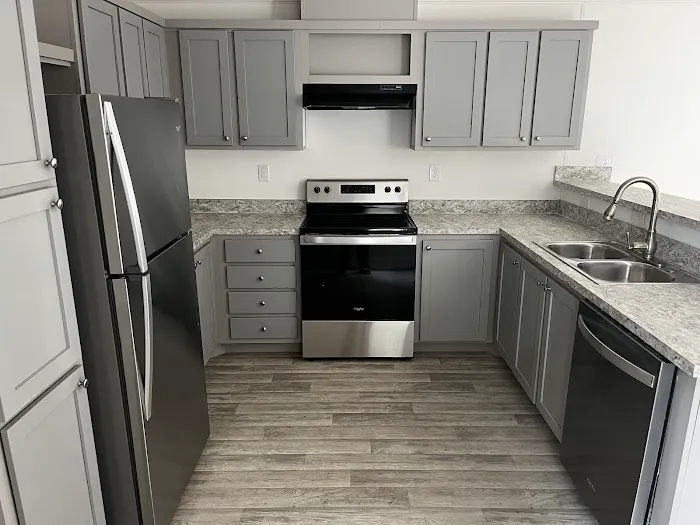 Belleview Estates Picture 1