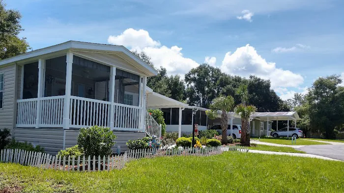 Raintree Village Picture 2