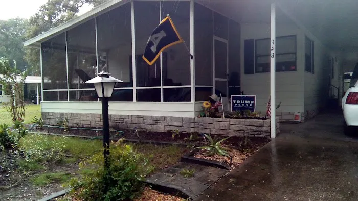 Raintree Village Picture 9