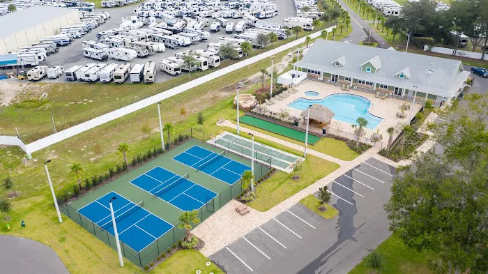 Sunkissed Village RV Resort Picture 5