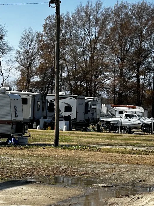 Midway RV Park Picture 4