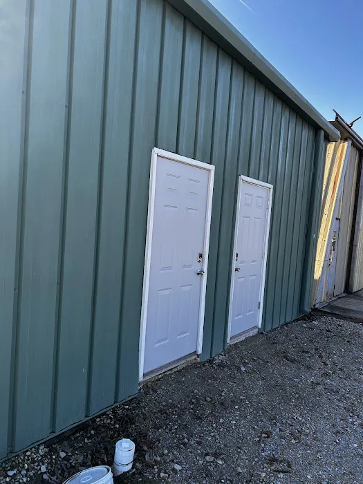 Midway RV Park Picture 10