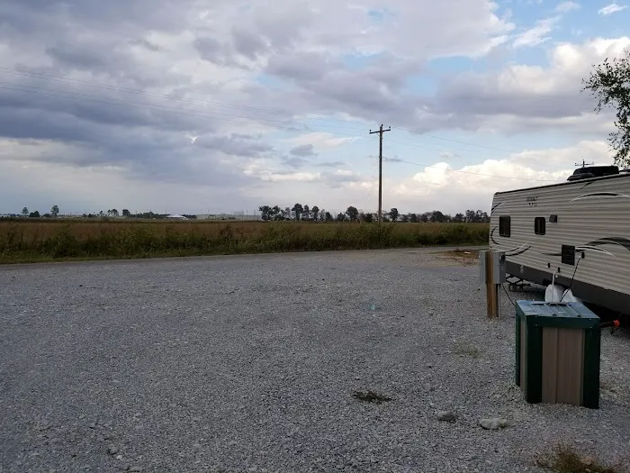 R&M RV Park Picture 2