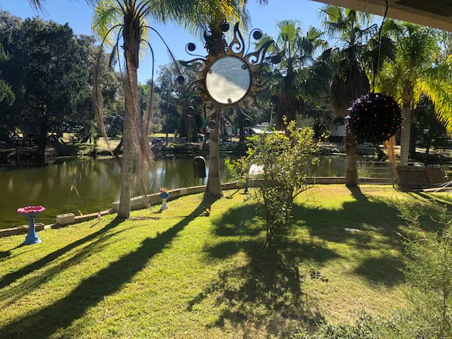 Cedars Lake MH & RV Park Picture 1