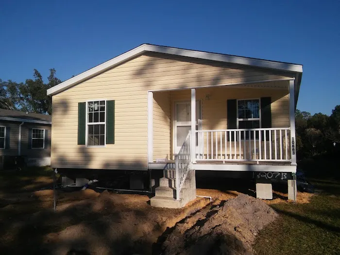 Walden Woods South Picture 3