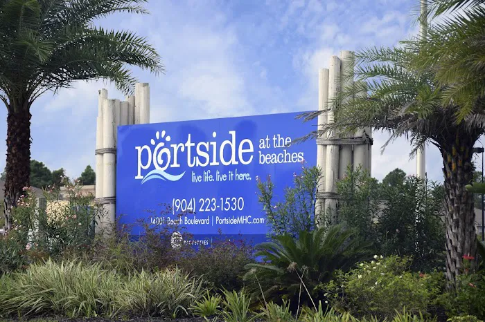 Portside at the Beaches Manufactured Home Community Picture 3