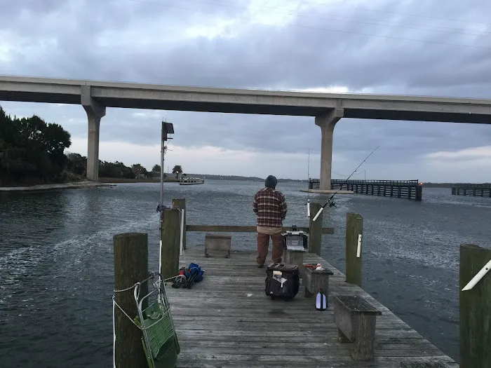 Riverfront RV Park & Marina Picture 4
