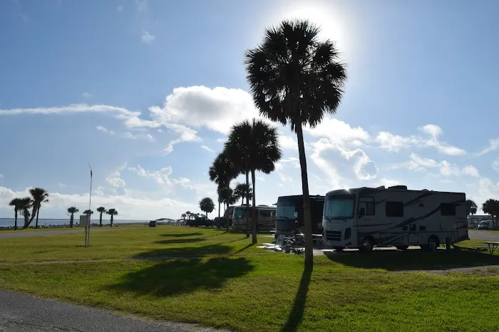 Pelican Roost RV Park Picture 4