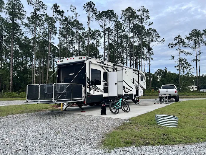 Eagle Hammock RV Park Picture 6