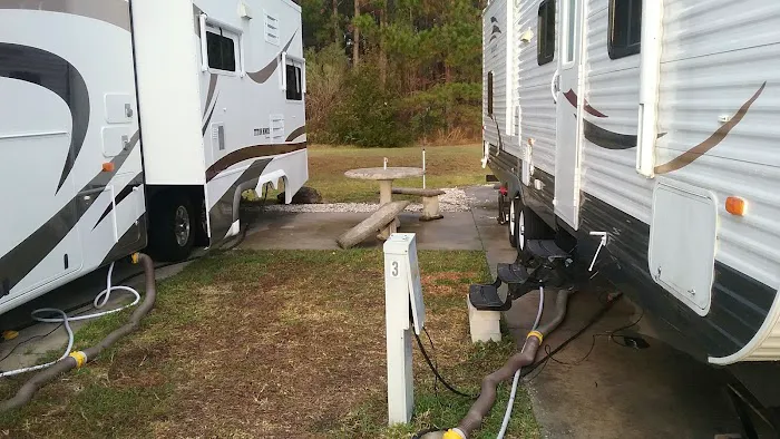 Kiki RV Park Picture 8