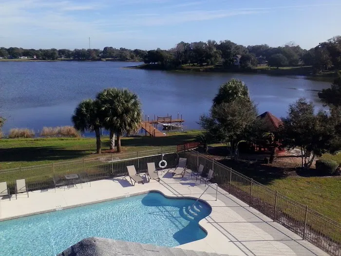 Lakeside Estates Picture 3