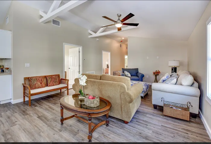 Lake Helen Villa Picture 8