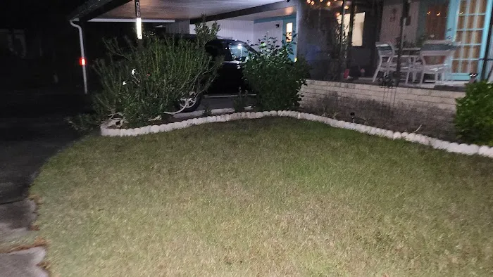 Sunshine Mobile Home Park Picture 6