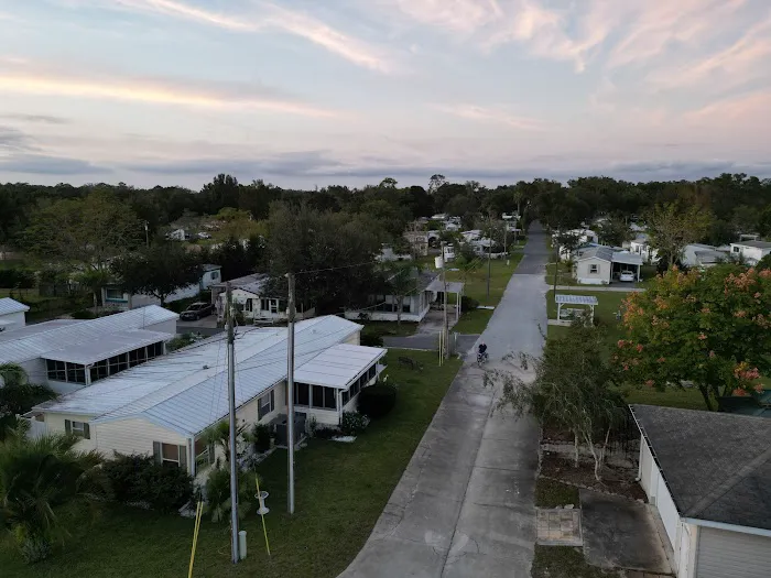 Sunshine Mobile Home Park Picture 9