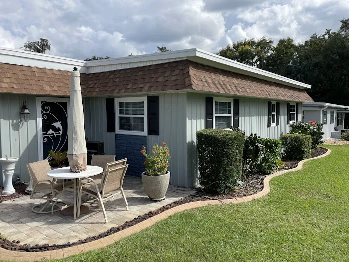 Harbor Oaks Homeowners Co-Op Picture 2