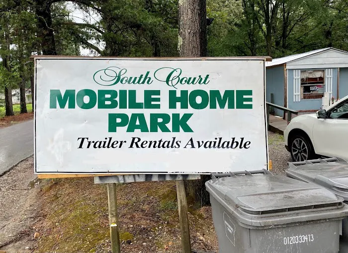 South Court Mobile Home Park Picture 2