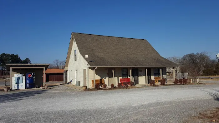 Rustic Pines RV Park Picture 4