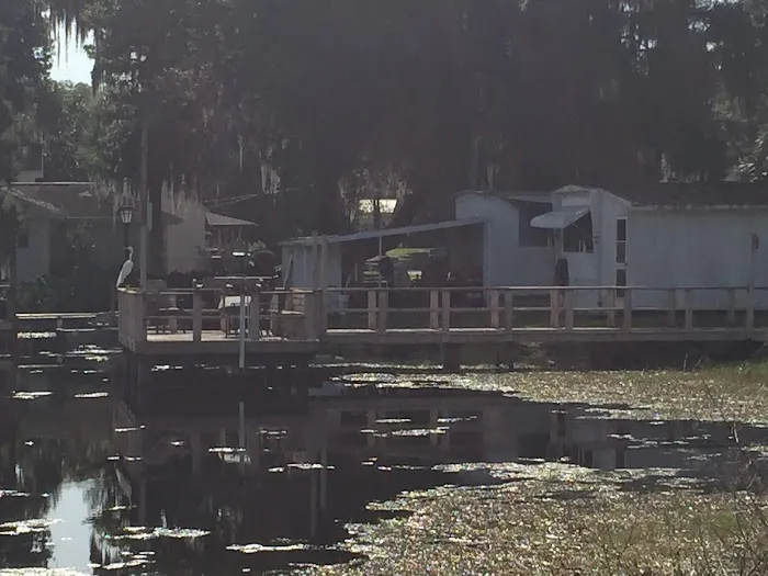 Leeson's Lakeshore MHC Picture 5
