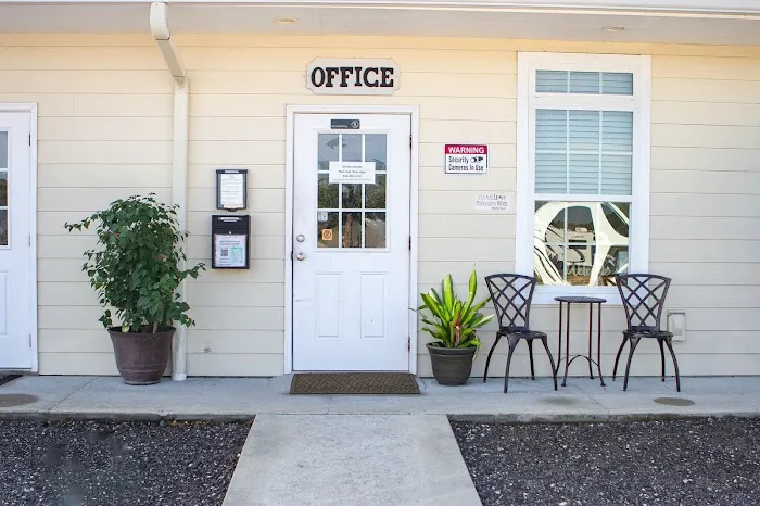 Jenny Ridge RV Park, Storage, and Venue Picture 5