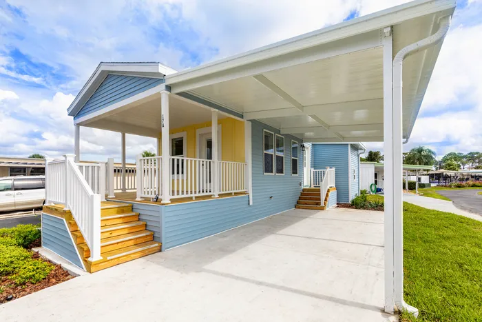 Lake Point 55+ Manufactured Home Community Picture 1
