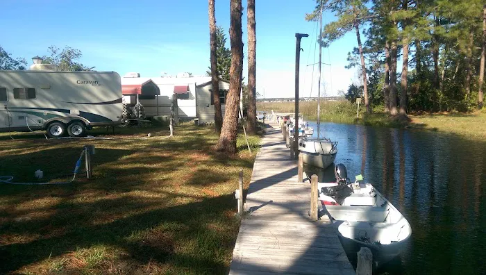Lake Saunders RV Resort Picture 2