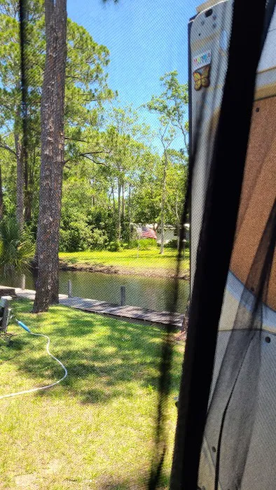 Lake Saunders RV Resort Picture 4