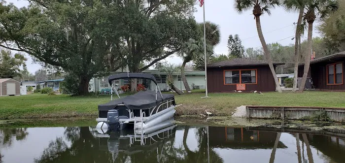 Tiki Village Mobile Park Picture 2