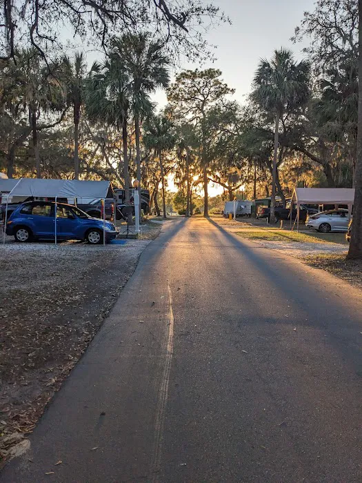 Twelve Oaks RV Resort Picture 4