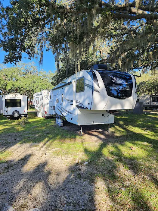 Twelve Oaks RV Resort Picture 7