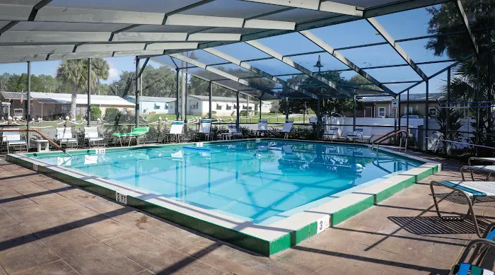 Lakeside Village Picture 2