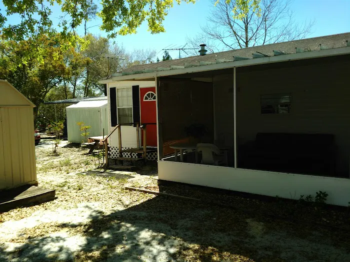 Paradise Lakes MH & RV Picture 4