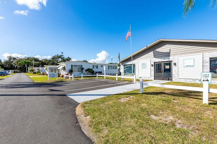 Lake Shore 55+ Manufactured Home Community Picture 4