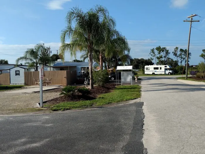 Lake Deaton RV Park Picture 1