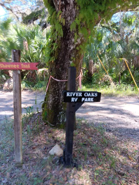 The Oaks Inverness RV Park Picture 3