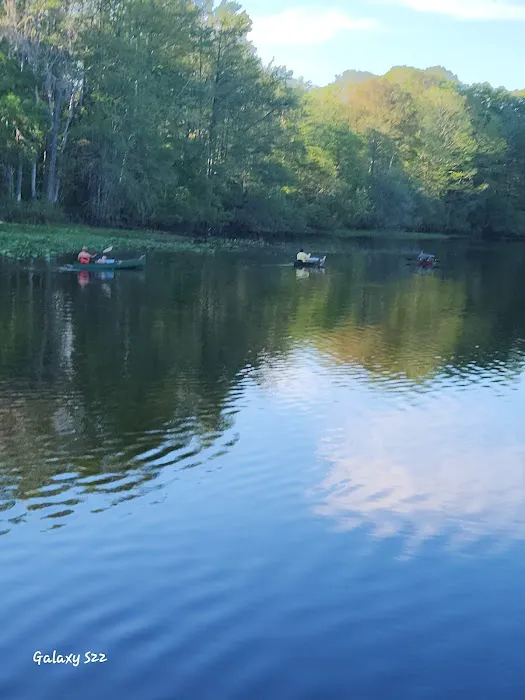 Riverside RV Park Picture 2