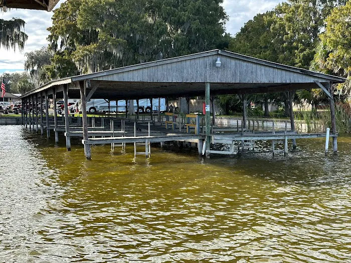 Lake Panasoffkee RV and Campground Picture 3