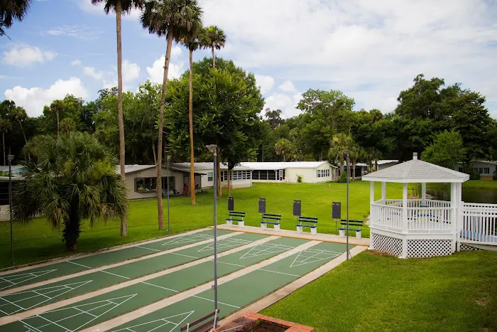 Magnolia Village Picture 1