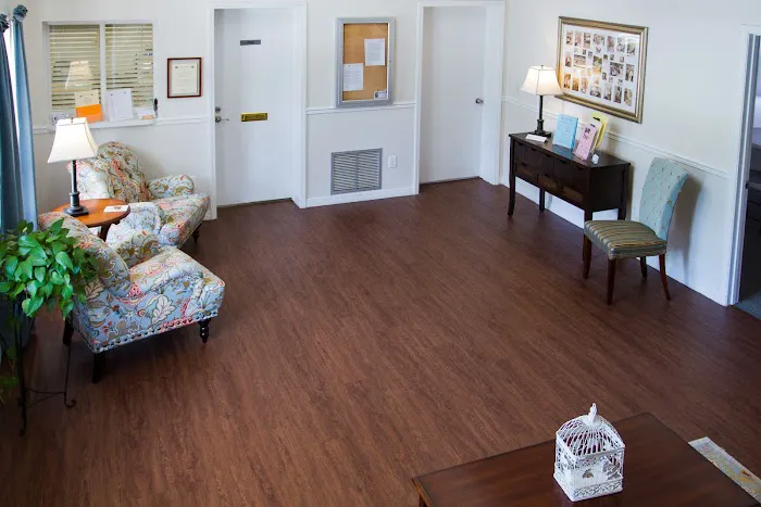 Magnolia Village Picture 9