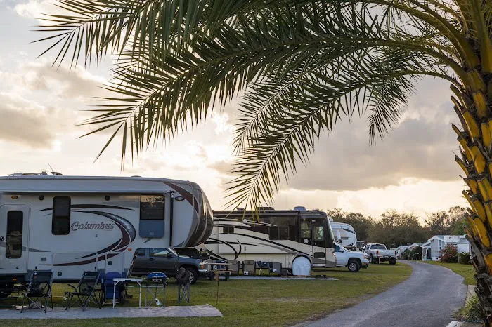 Holiday RV Park Picture 9